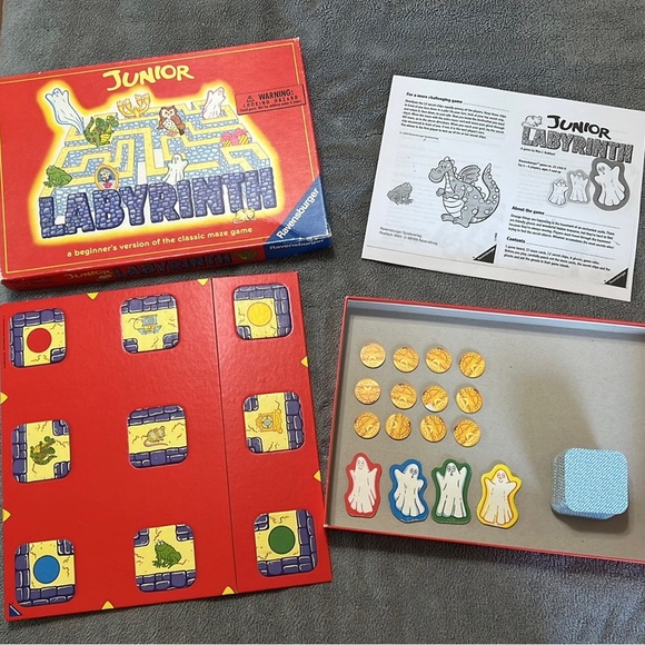 Junior Labyrinth for 1-4 players ages 5 -8 - Picture 3 of 6